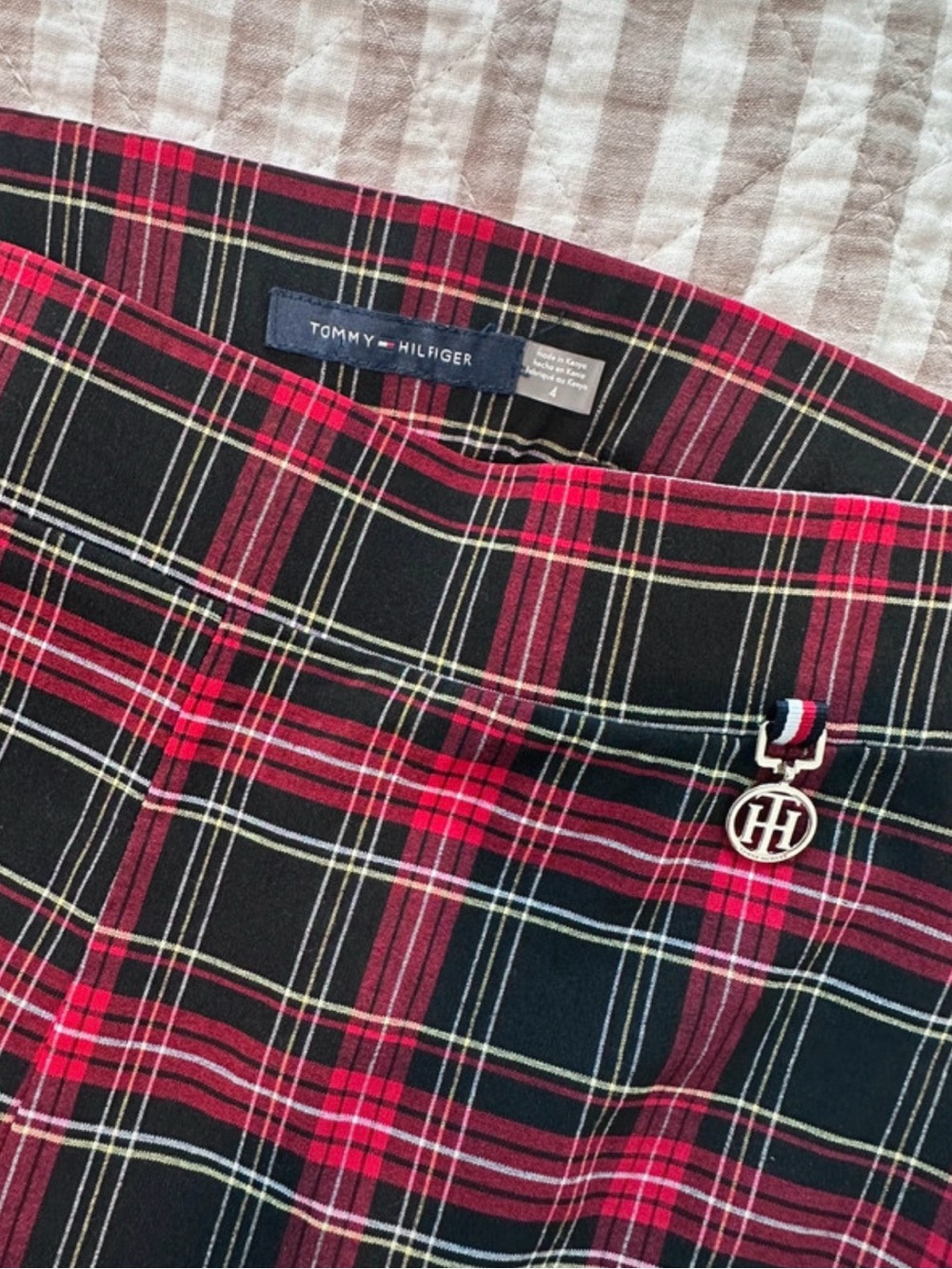 Tommy Hilfiger Red & Black Plaid Skinny Pants - Picture 4 of 4